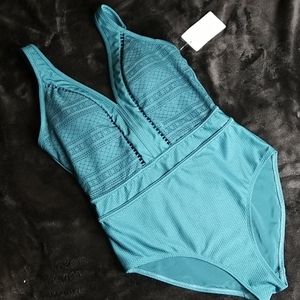 AMAZING LACE EMERALD PLUNGE ONE PIECE